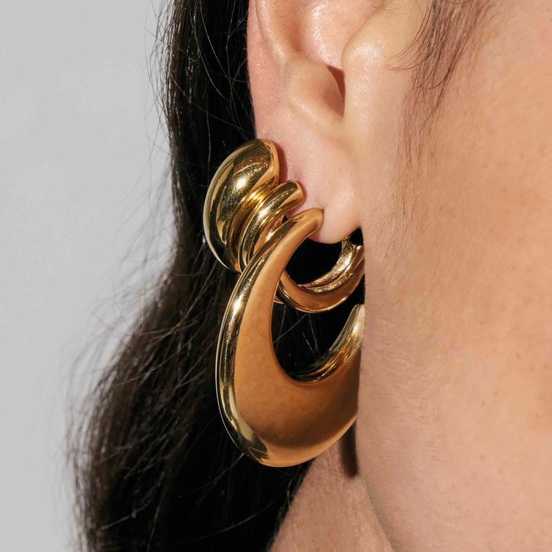 Nomination Chic Puffy Croissant Gold Hoop Earrings - Image 4
