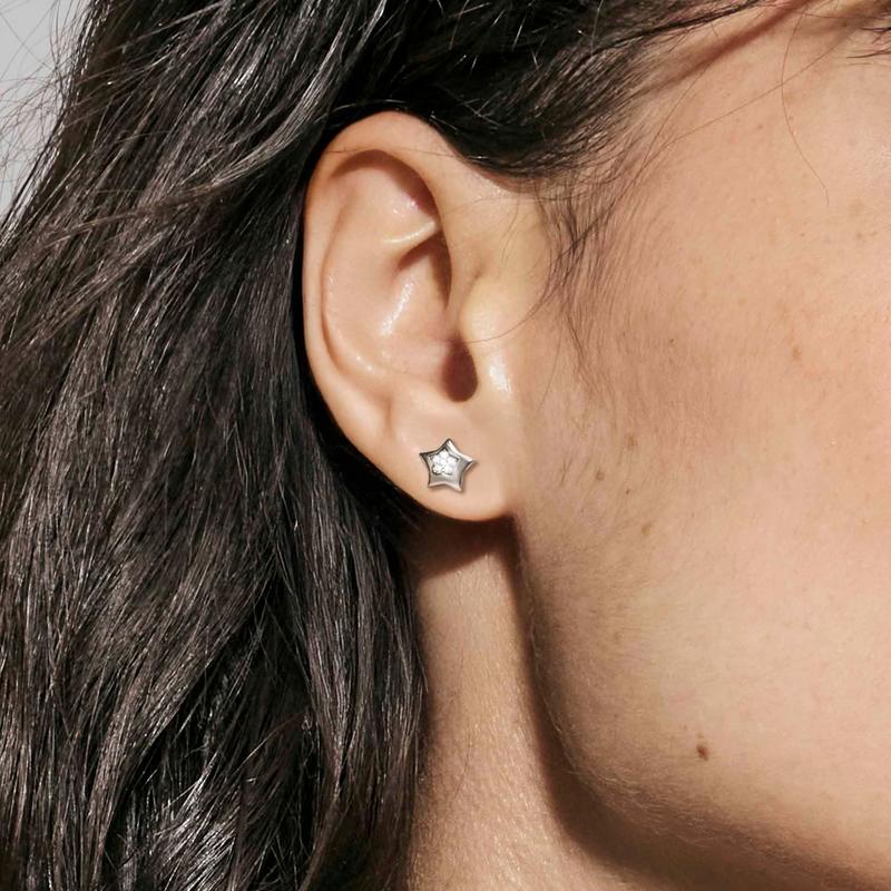 Nomination Petit Sparkle Gold Star Stud Earrings - Image 4