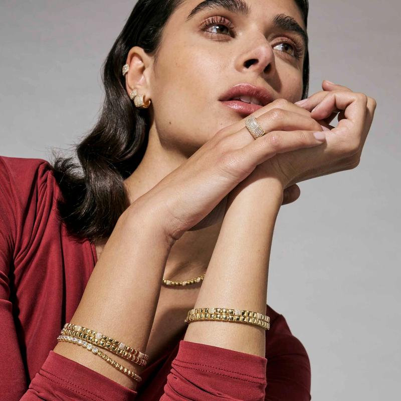 NominationEnigmatic Shine Gold Band Ring - Image 3